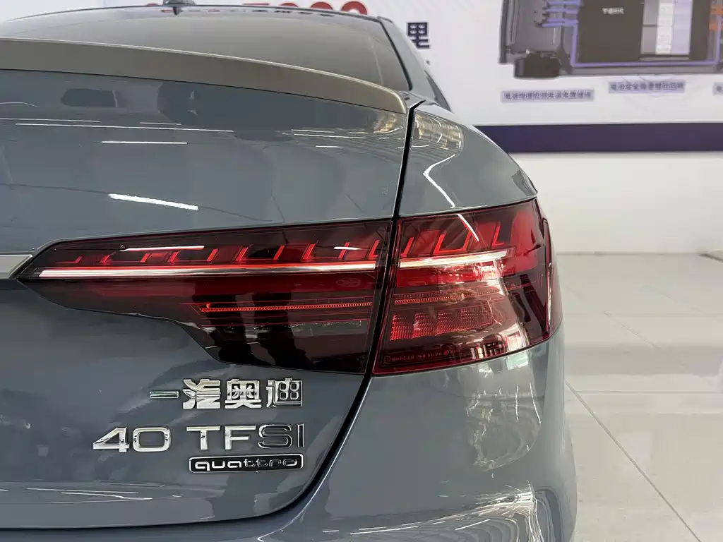 Audi A4L 2022 — фото 25