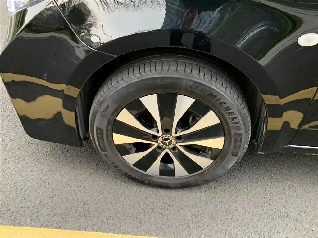 Mercedes-Benz Vito 2025 — фото 27