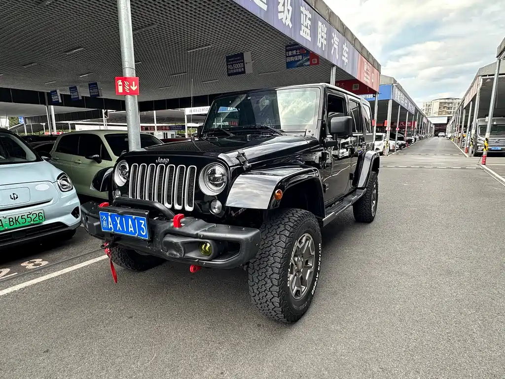 Jeep Wrangler 2018 — фото 2