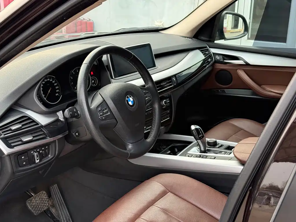 BMW X5 2018 — фото 13