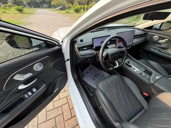 Chery Arrizo 8 PRO 2025