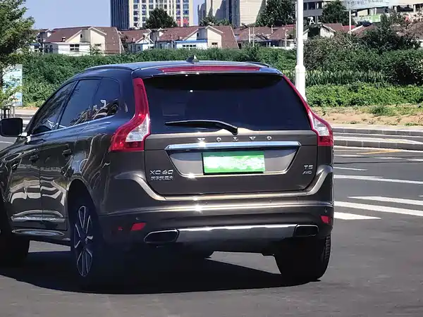 Volvo XC60 2017
