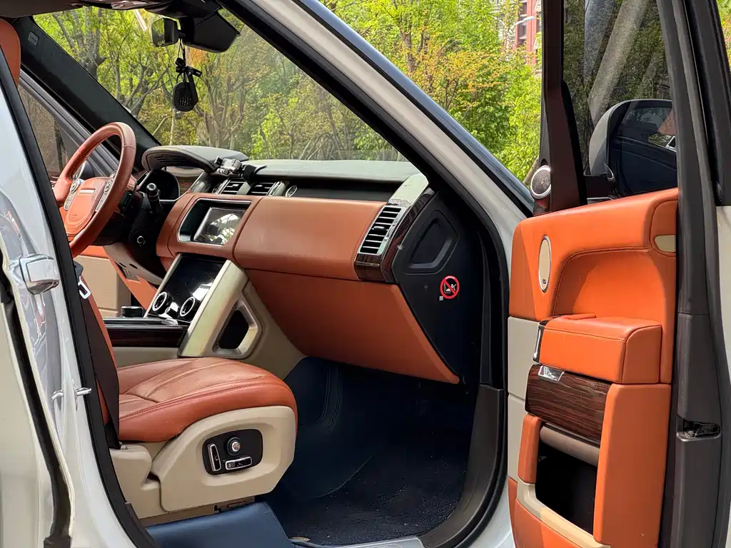 Land Rover Range Rover 2017 — фото 10