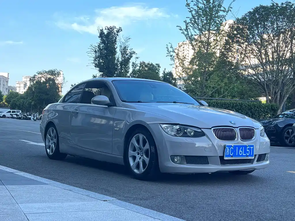 BMW 3 Series 2009