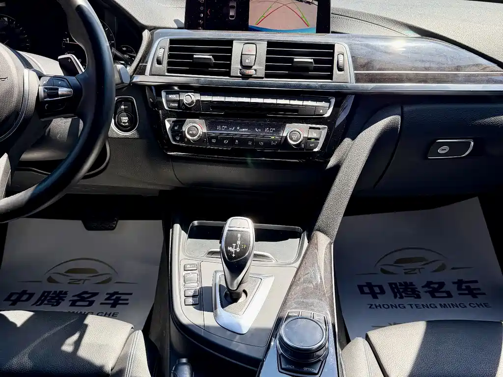BMW 4 Series 2019 — фото 17