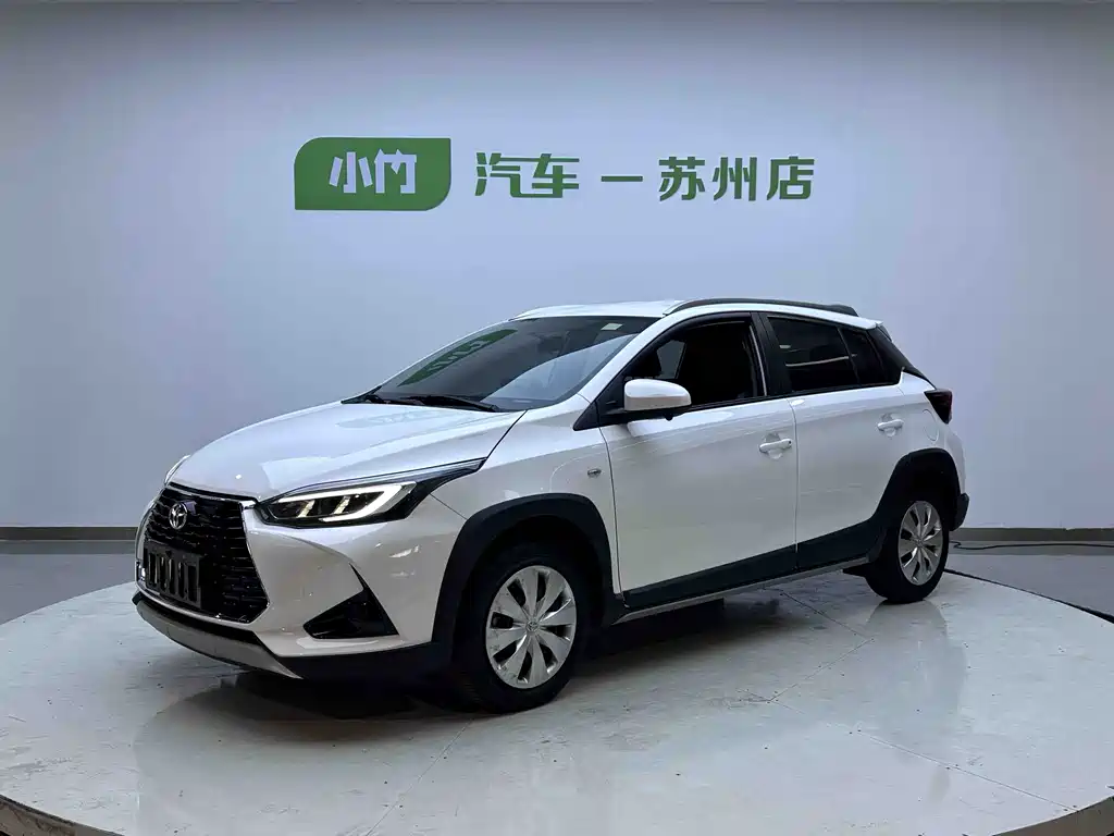 Toyota Yaris L 2023