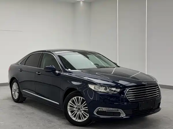 Ford Taurus 2016