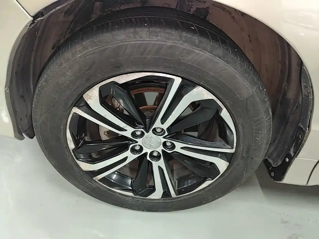 Honda UR-V 2018 — фото 23