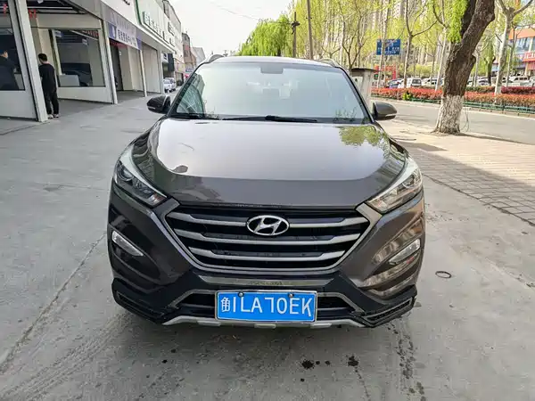 Hyundai Tucson 2015