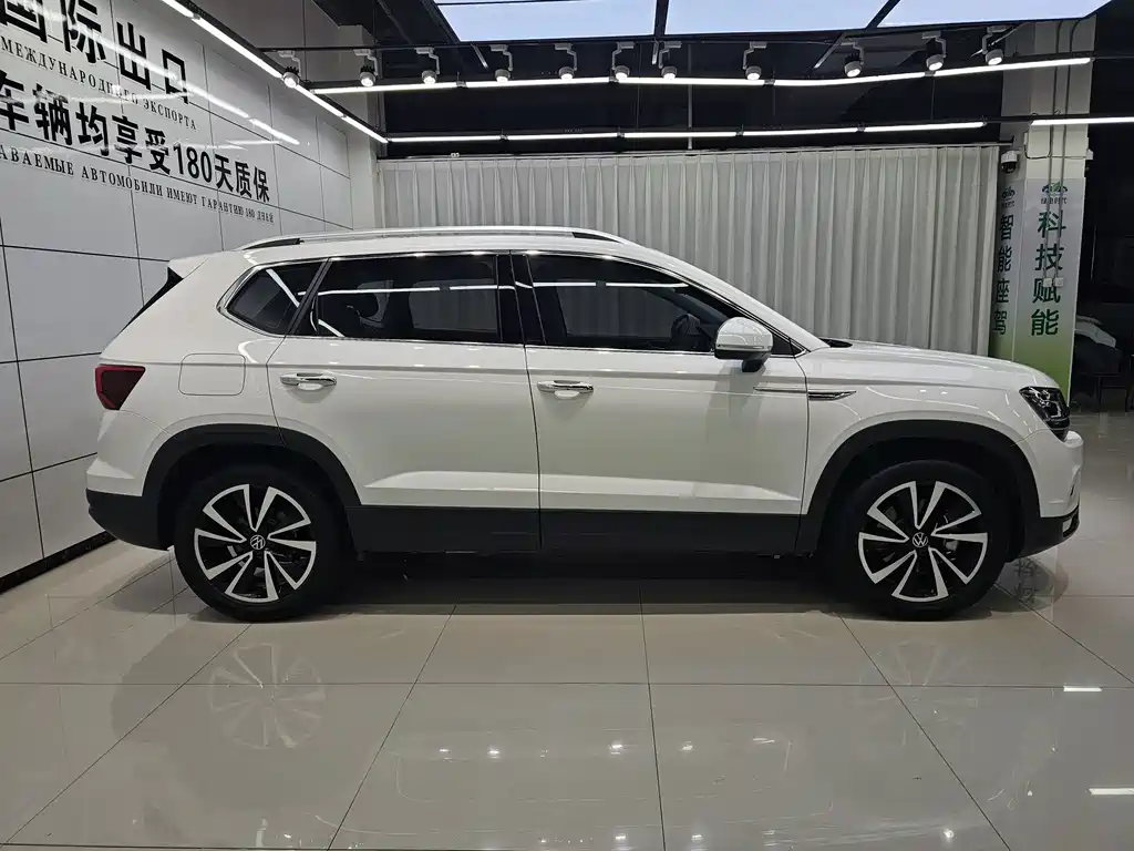 Volkswagen Tharu 2023