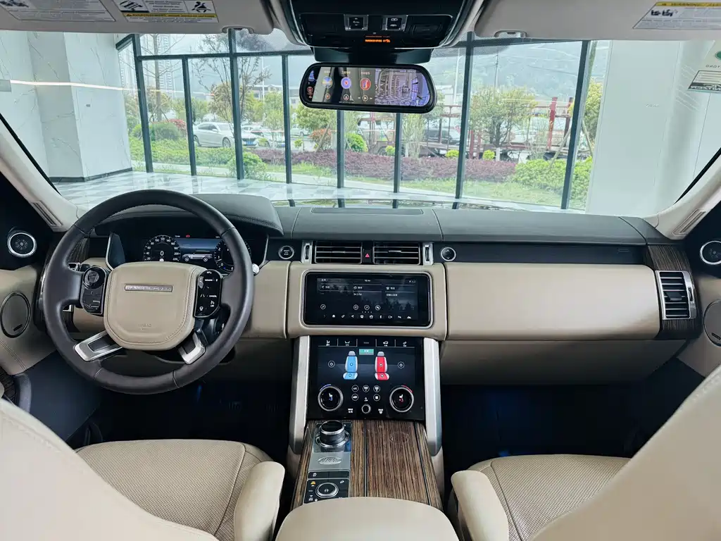 Land Rover Range Rover 2019 — фото 18