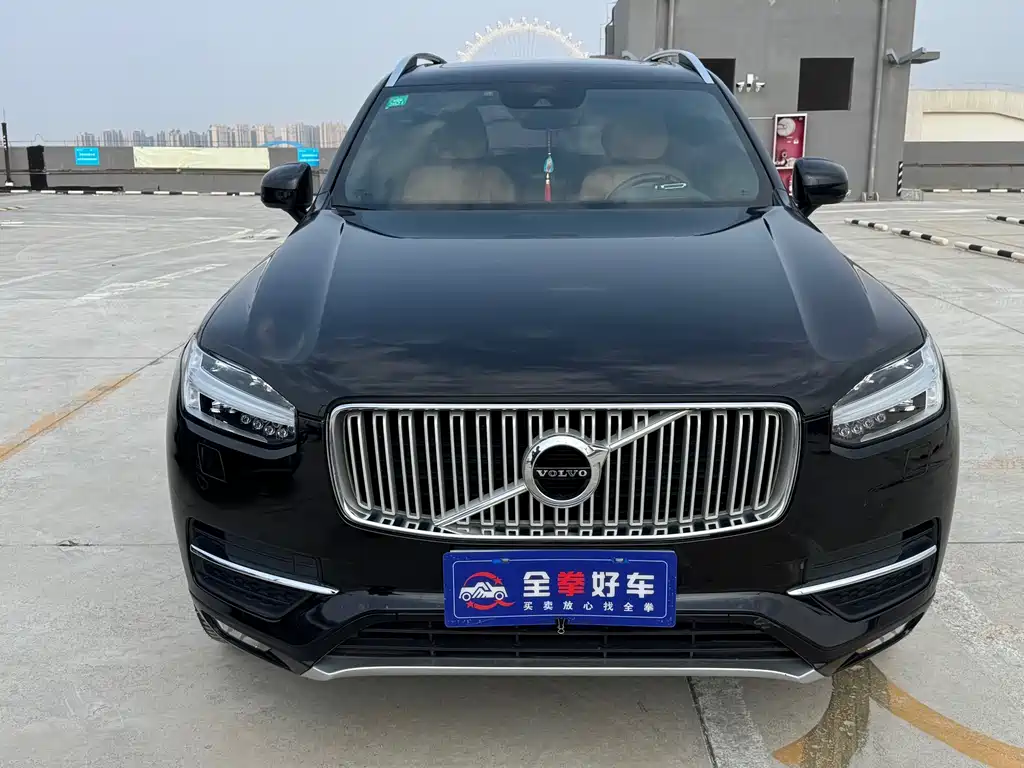 Volvo XC90 2017 — фото 2