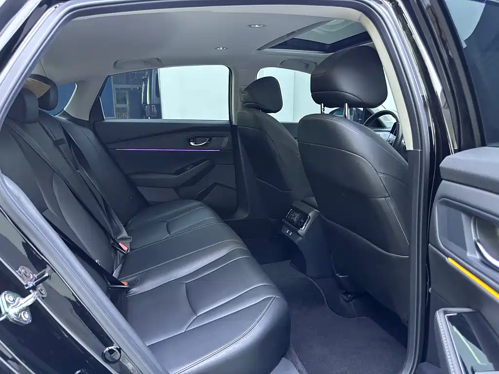 Honda Accord 2024 — фото 12