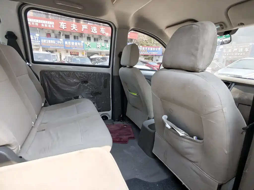 Wuling Rongguang V 2019 — фото 12