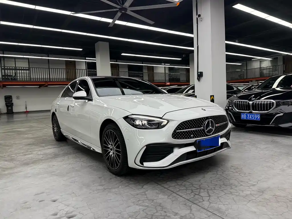 Mercedes-Benz C-Class 2022