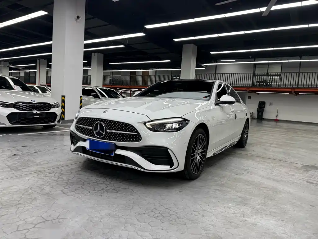 Mercedes-Benz C-Class 2022