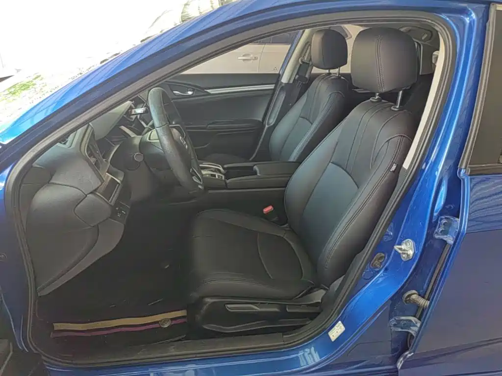 Honda Civic 2019 — фото 15