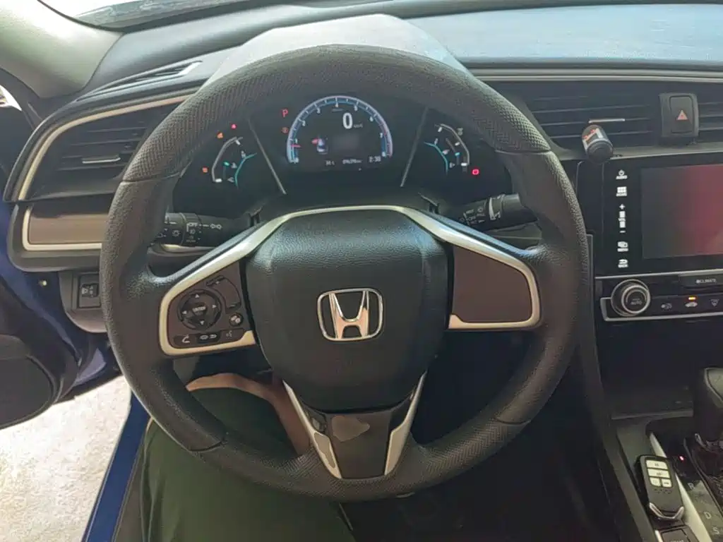Honda Civic 2019 — фото 11