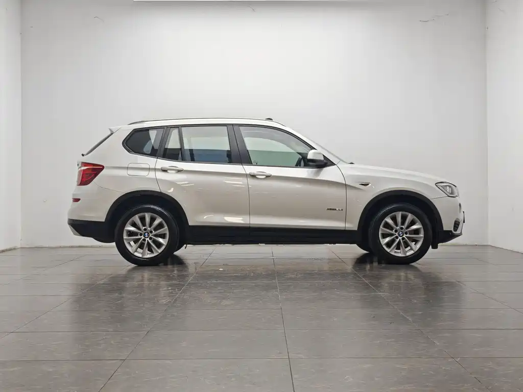 BMW X3 2018 — фото 11