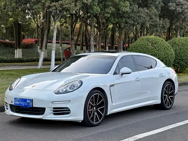 Porsche Panamera 2017