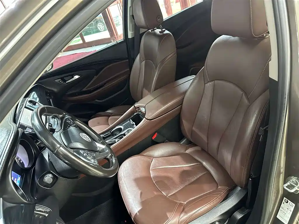 Buick Envision Plus 2017 — фото 18