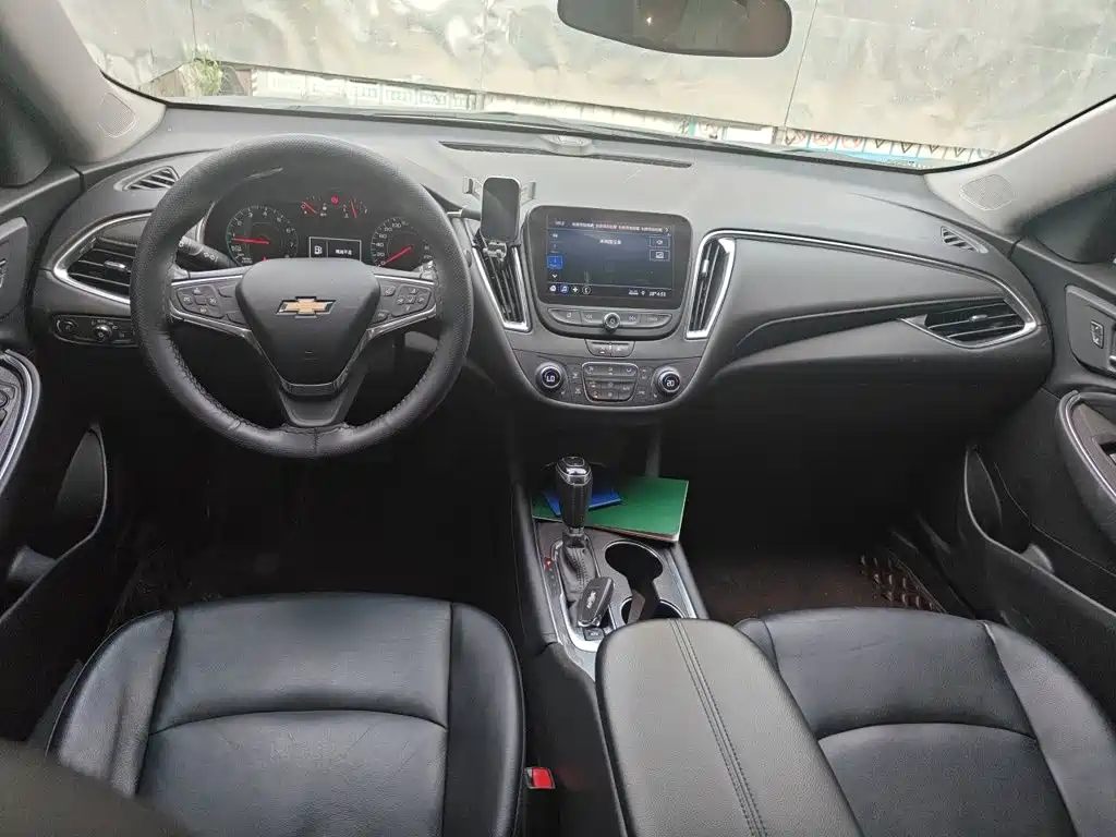 Chevrolet Malibu XL 2022 — фото 13