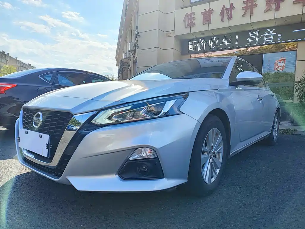 Nissan Teana 2020