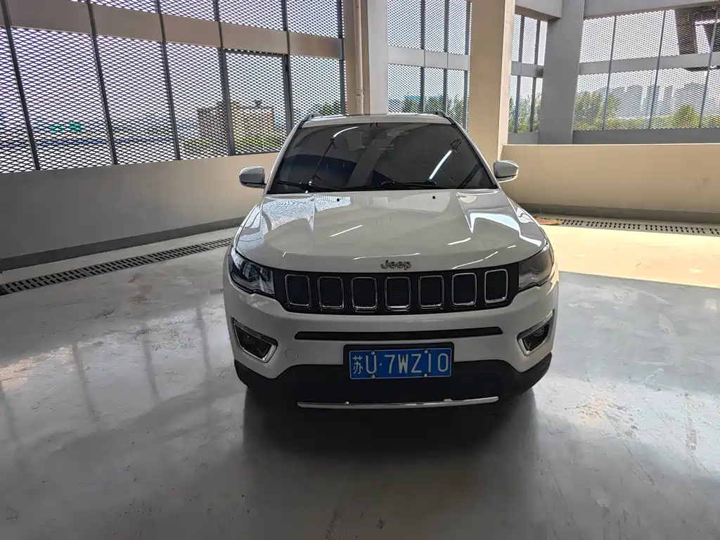 Jeep Compass 2016 — фото 2