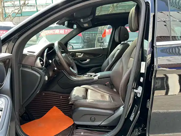 Mercedes-Benz GLC 2018