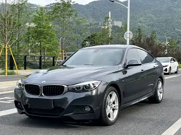 BMW 3 Series GT 2019