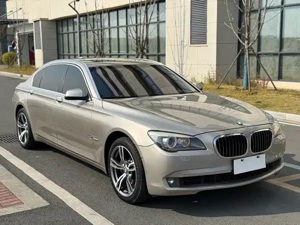 BMW 7 Series 2011