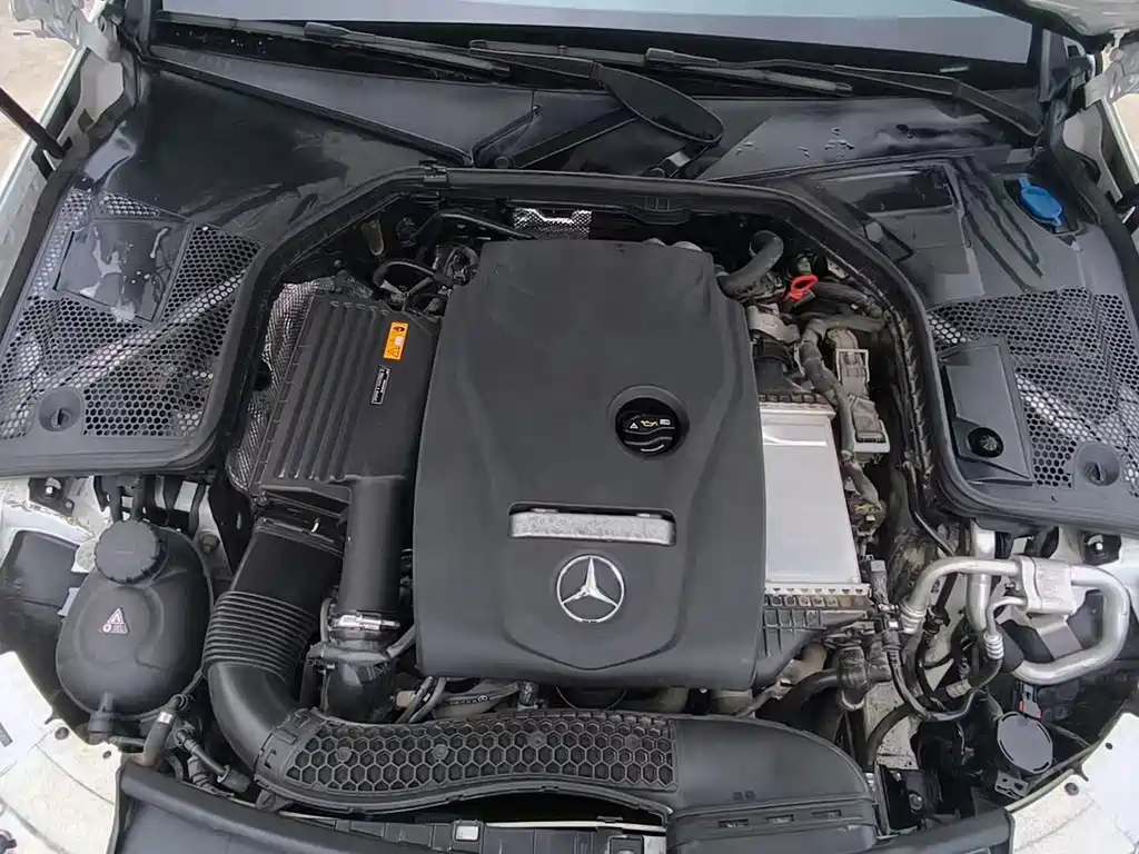 Mercedes-Benz C-Class 2019 — фото 26