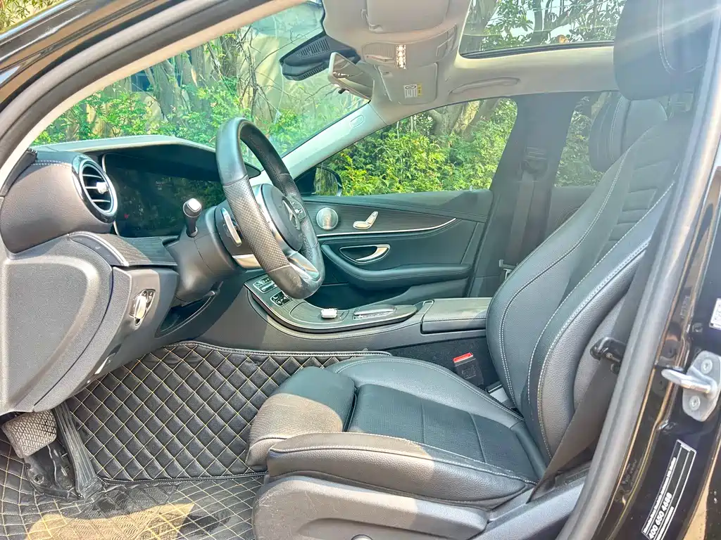 Mercedes-Benz E-Class 2020 — фото 4