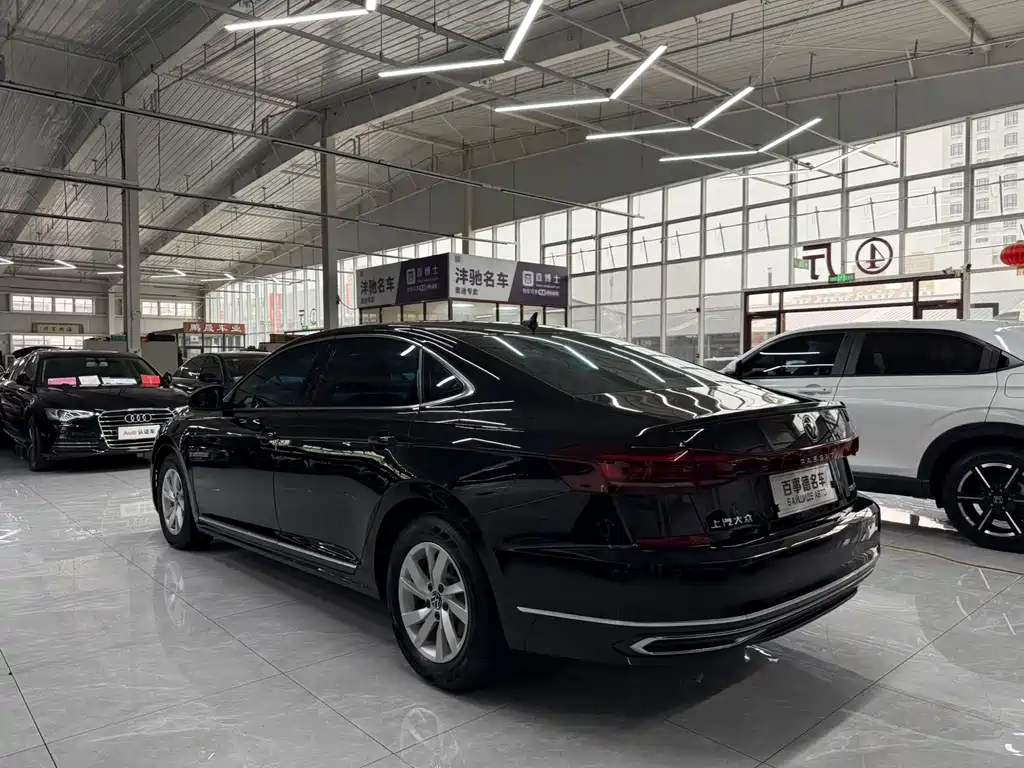 Volkswagen Passat 2022
