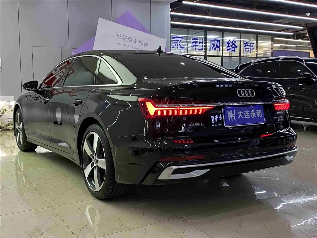 Audi A6L 2023 — фото 18