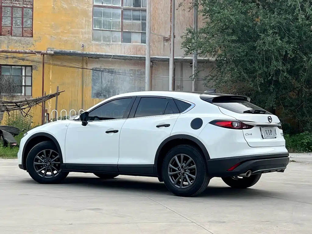Mazda CX-4 2020