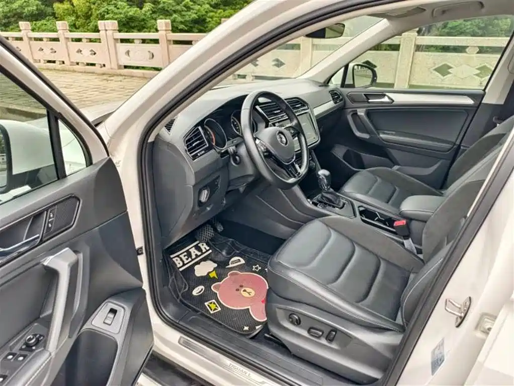Volkswagen Tiguan L 2020 — фото 4