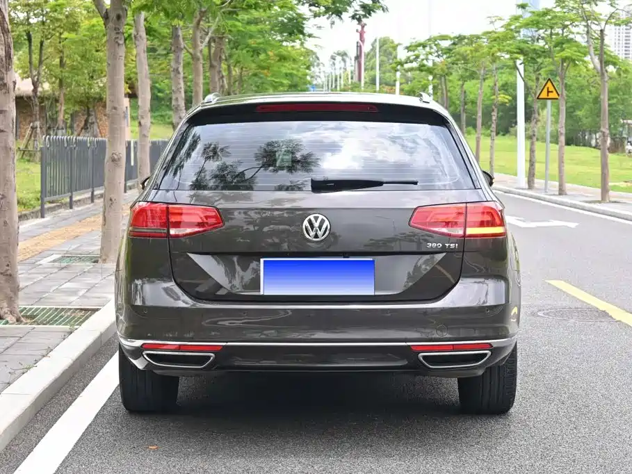 Volkswagen Viloran 2017 — фото 5