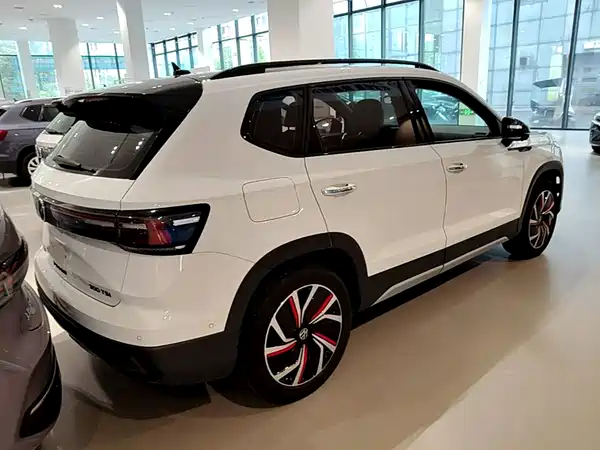 Volkswagen Tharu 2024