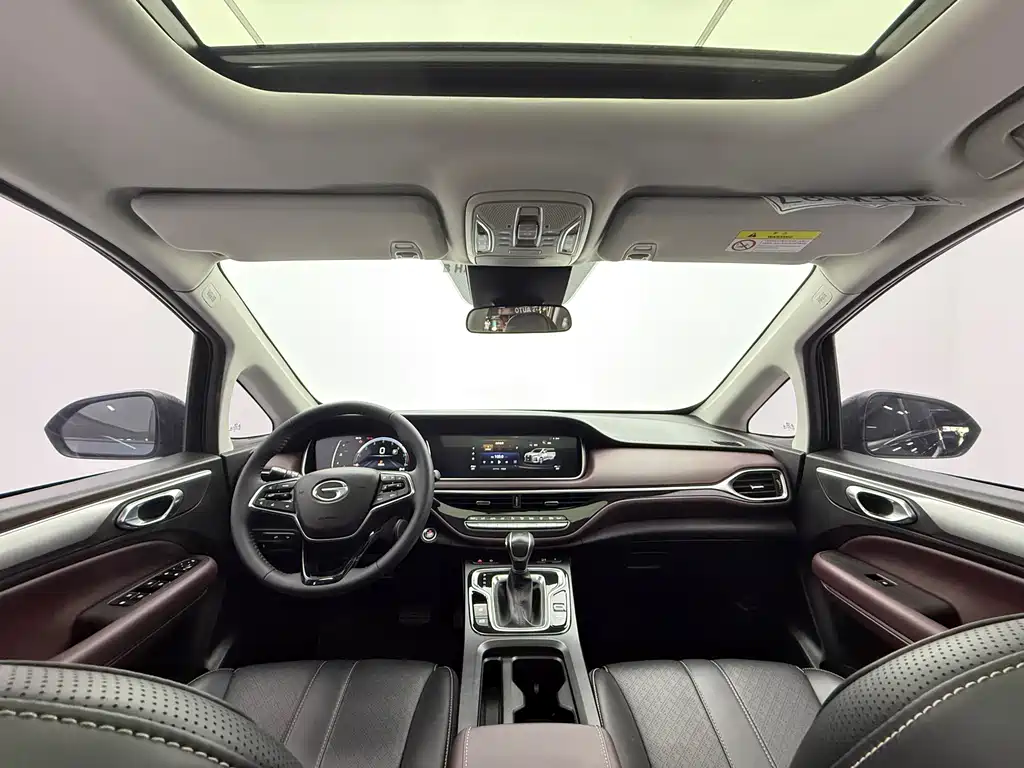 GAC Trumpchi M6 2021 — фото 12