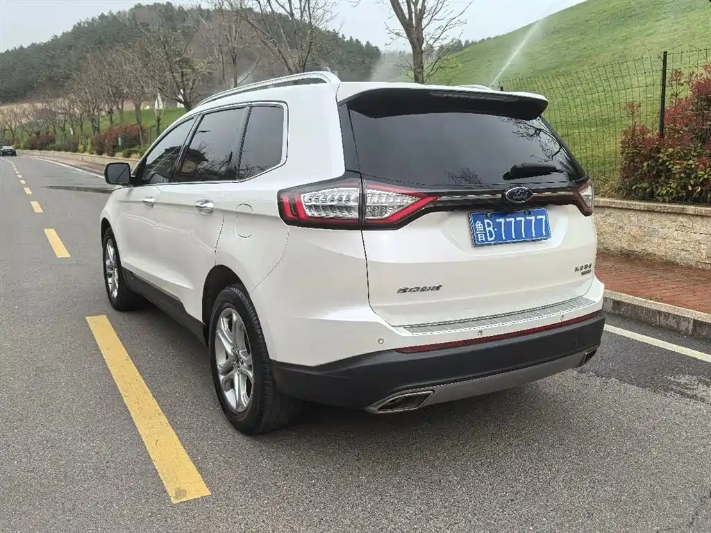 Ford Edge 2018