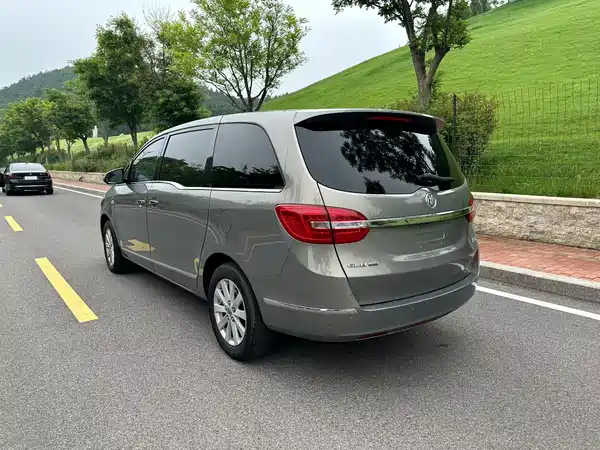 Buick GL8 2020