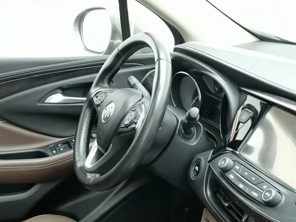 Buick Envision Plus 2016 — фото 22
