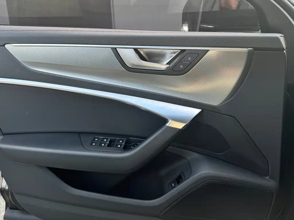 Audi A6L 2019