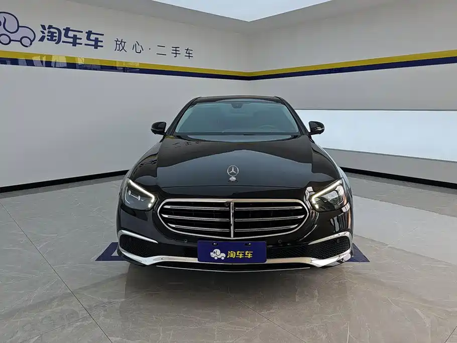Mercedes-Benz E-Class 2022 — фото 2
