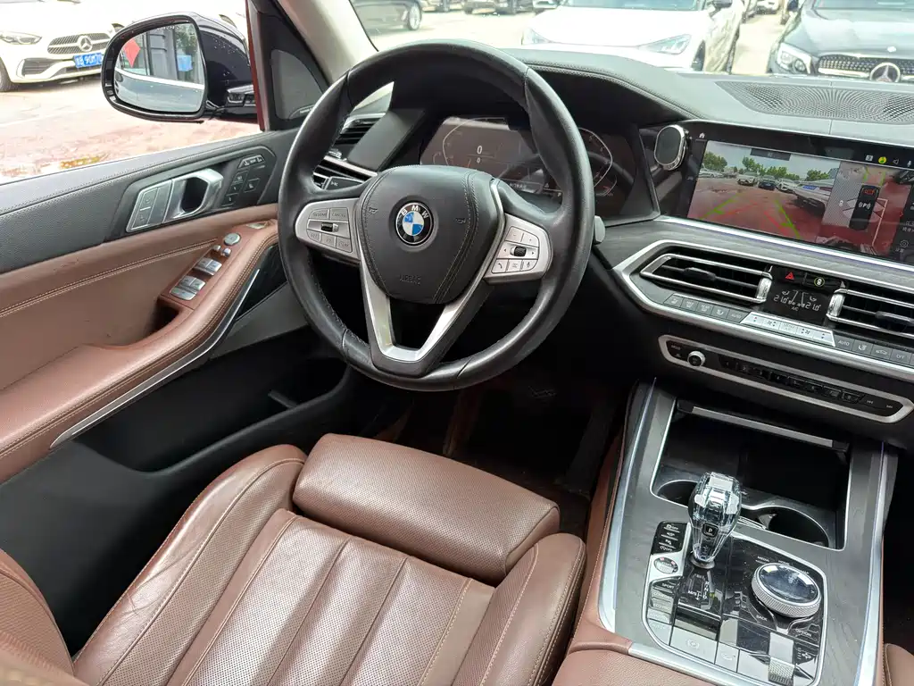 BMW X7 2022 — фото 11