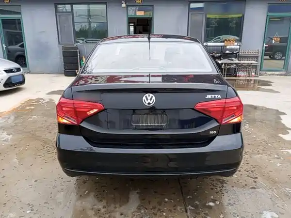 Volkswagen Jetta 2018
