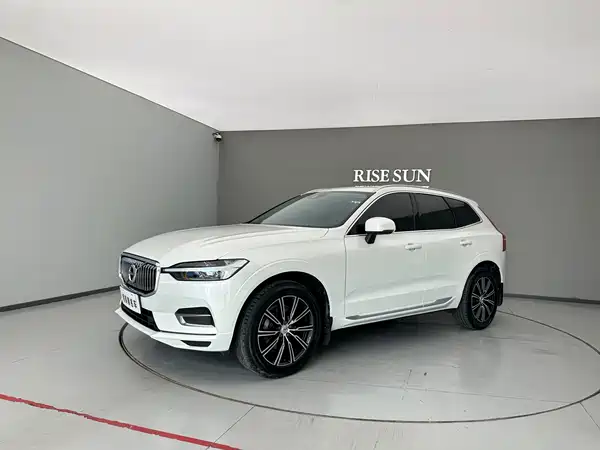 Volvo XC60 2021