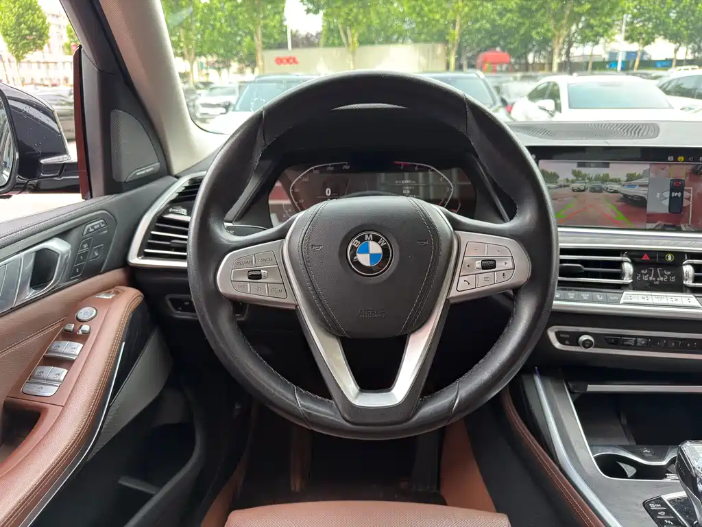 BMW X7 2022 — фото 12