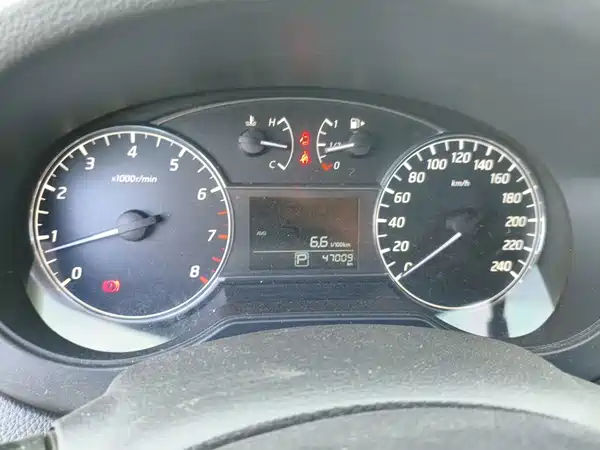 Nissan Tiida 2022